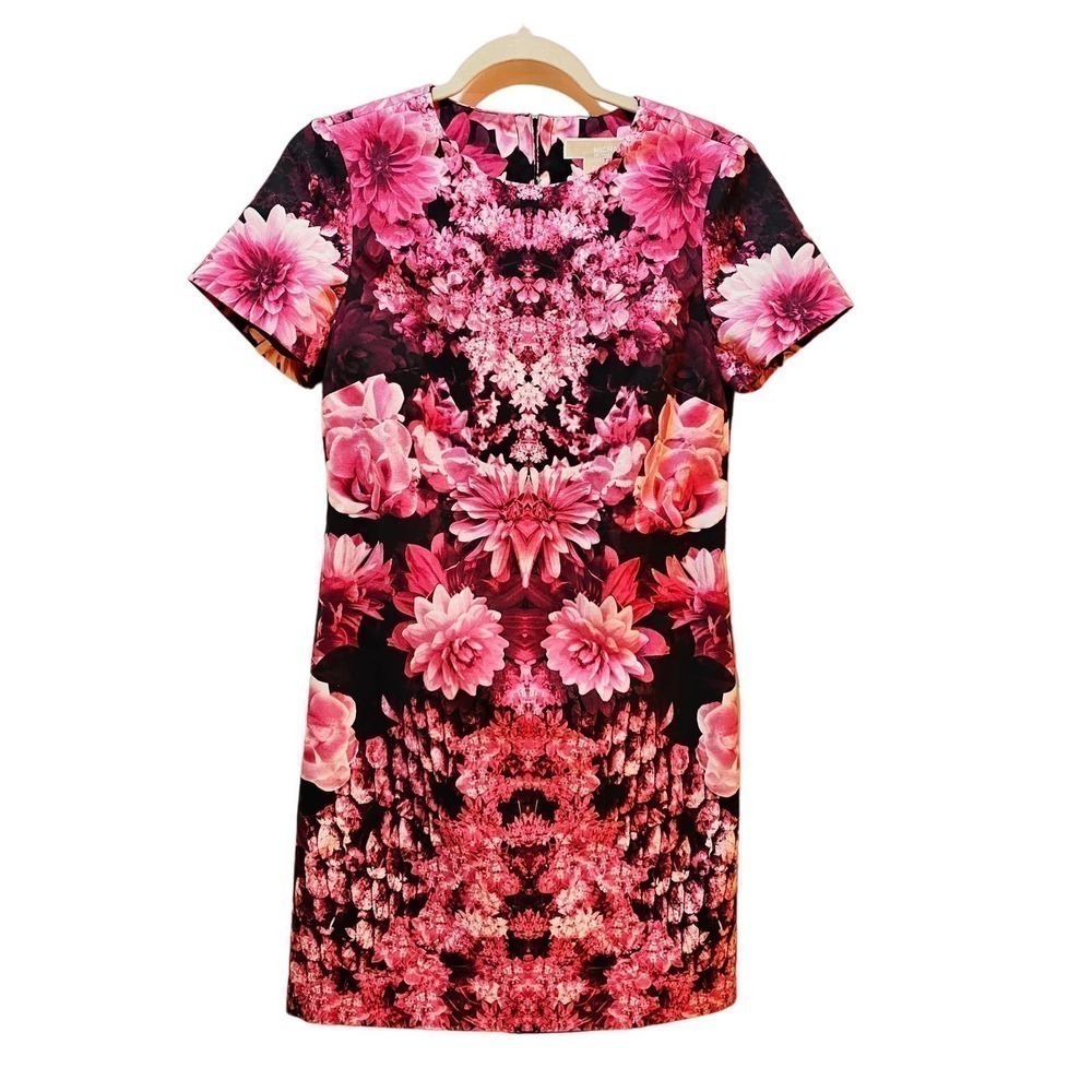Michael Kors Pink Floral size 6 above Knee dress. Easter.‎ Weddings. Events.